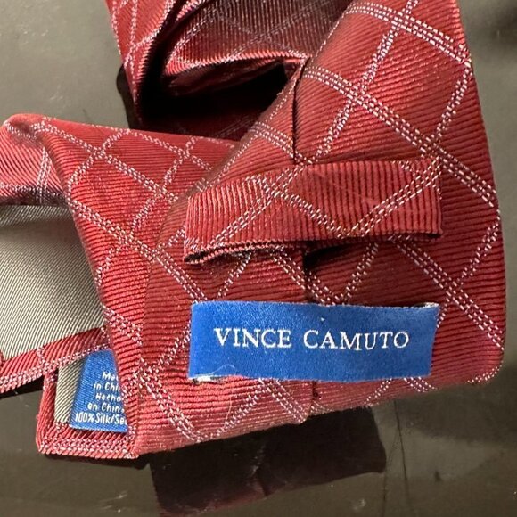 Vince Camuto Silk TIe Diamond Argyle Mid Century modernist Maroon Modern Red - Picture 2 of 6